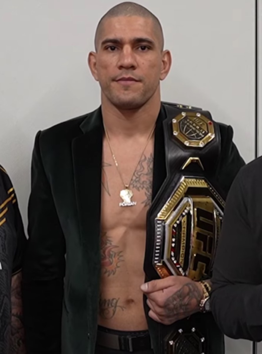 Алекс Перейра на интервью после UFC 300